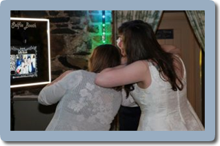 Selfie Booth Wedding